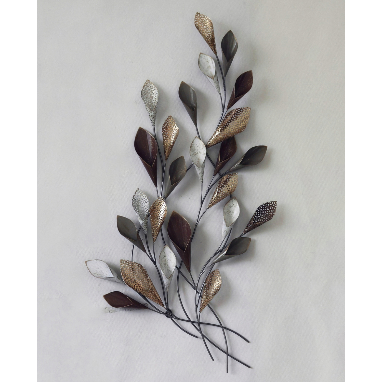 ΜΕΤΑΛΛΙΚΟ ΔΙΑΚΟΣΜΗΤΙΚΟ ΤΟΙΧΟΥ HM7159 ΑΝΘΡΑΚΙ ΧΡΥΣΟ 44x5x87Y εκ.