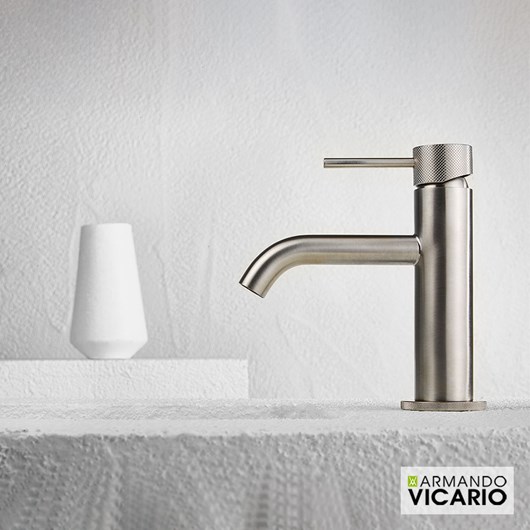 Μπαταρία Νιπτήρα με Βαλβίδα Clic-Clac Industrial Vicario Inox