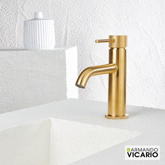 Μπαταρία Νιπτήρα με Βαλβίδα Clic-Clac Industrial Vicario Brushed Gold