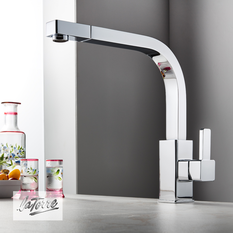 Μπαταρία Νεροχύτη Κουζίνας με Τηλέφωνο Ντους Java La Torre Chrome