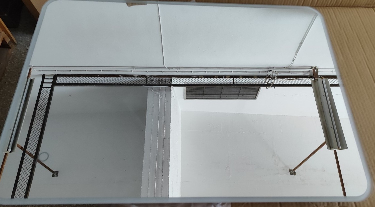 ΚΑΘΡΕΦΤΗΣ 50x70 ΑΜΜΟΒΟΛΗ LUMINOR