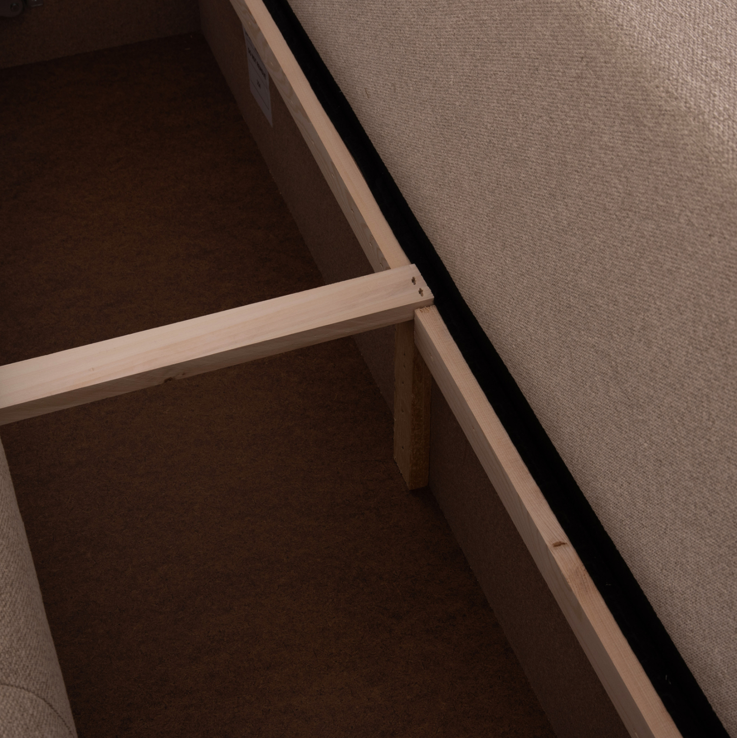 ΓΩΝΙΑΚΟΣ ΚΑΝΑΠΕΣ-ΚΡΕΒΑΤΙ ΜΕ ΑΠΟΘ.ΧΩΡΟ TRENDSTON HM3302.03L ΜΠΕΖ ΥΦΑΣΜΑ 298x177x95Υεκ