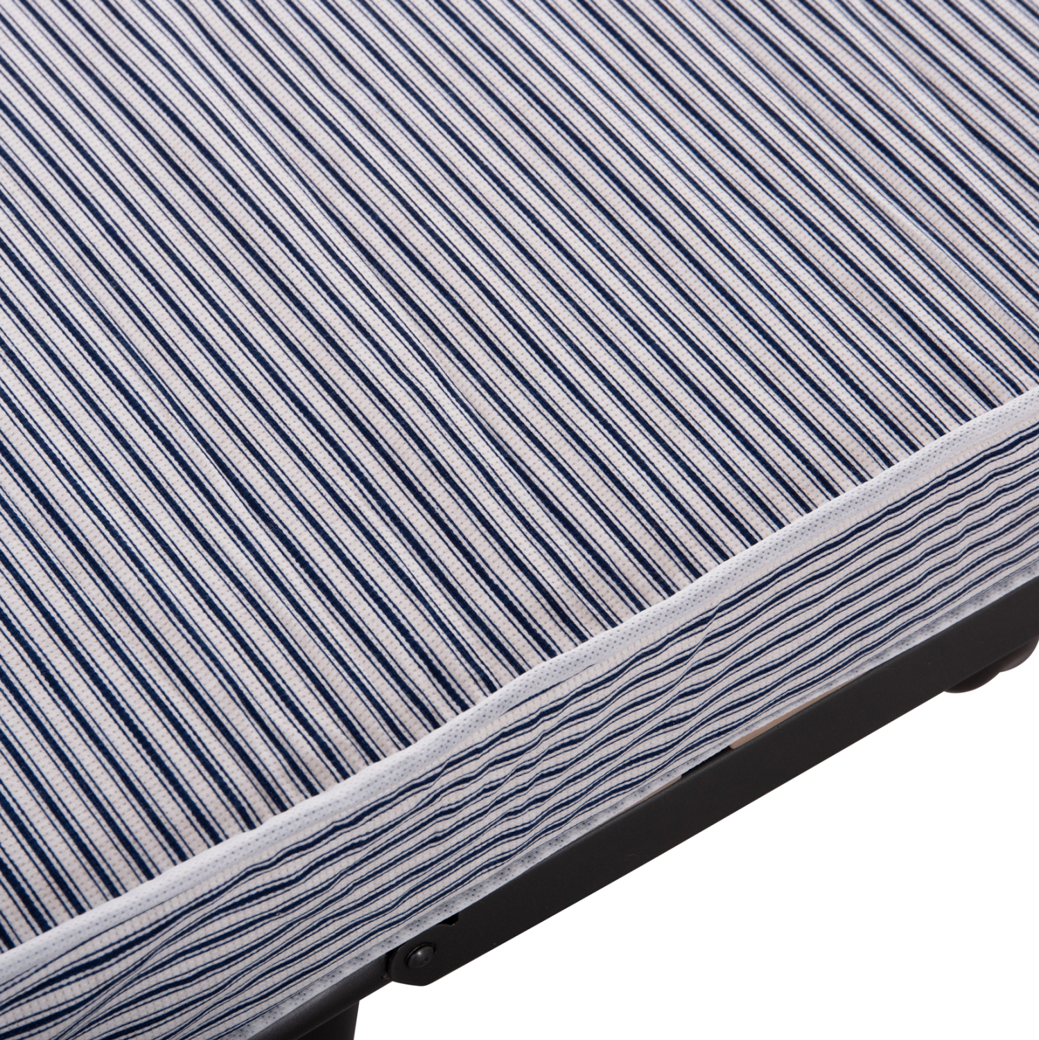 ΚΡΕΒΑΤΙ-ΡΑΝΤΖΟ ΙΤΑΛΙΑΣ NOBLE HM393.01 ΜΕΤΑΛΛΙΚΟ ΜΕ ΡΟΔΕΣ & ΣΤΡΩΜΑ 9εκ ΜΠΛΕ-ΛΕΥΚΟ 80x182x37.5Υεκ.