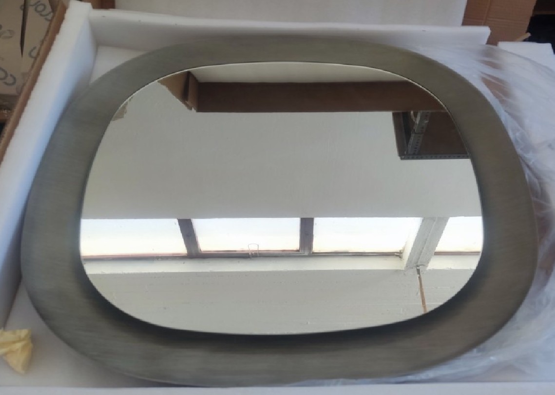 ΚΑΘΡΕΦΤΗΣ 80x80 LUMINOR