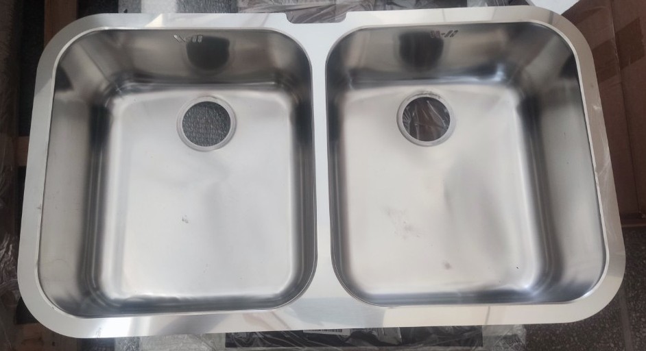 Νεροχύτης υποκαθήμενος ανοξείδωτος 89x51 εκ. με 2γούρνες 45χ40cm βάθους 21cm, για ερμ.90 εκ., APELL