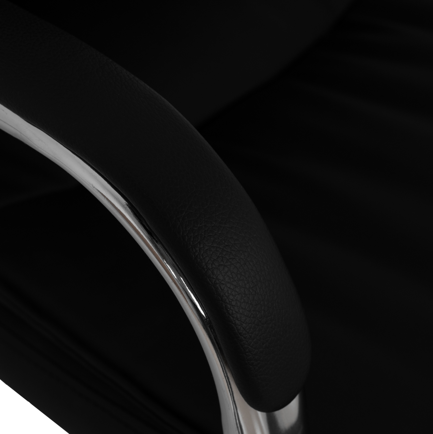 ΚΑΡΕΚΛΑ ΓΡΑΦΕΙΟΥ ΔΙΕΥΘΥΝΤΙΚΗ ΜΑΥΡΗ ΜΕ ΒΑΣΗ ΧΡΩΜΙΟΥ JACOB HM1044.11 55,5x65x111 cm.